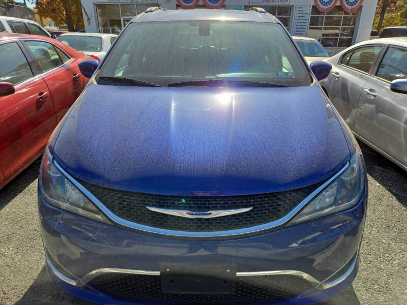 2019 Chrysler Pacifica Touring L