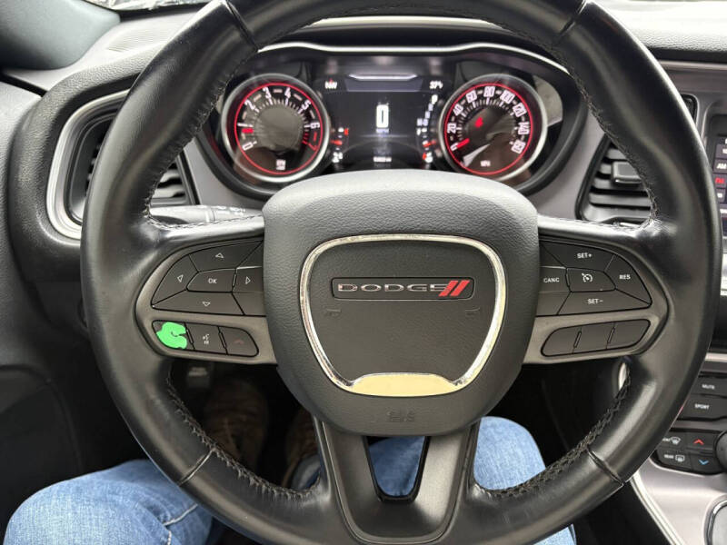 2020 Dodge Challenger SXT