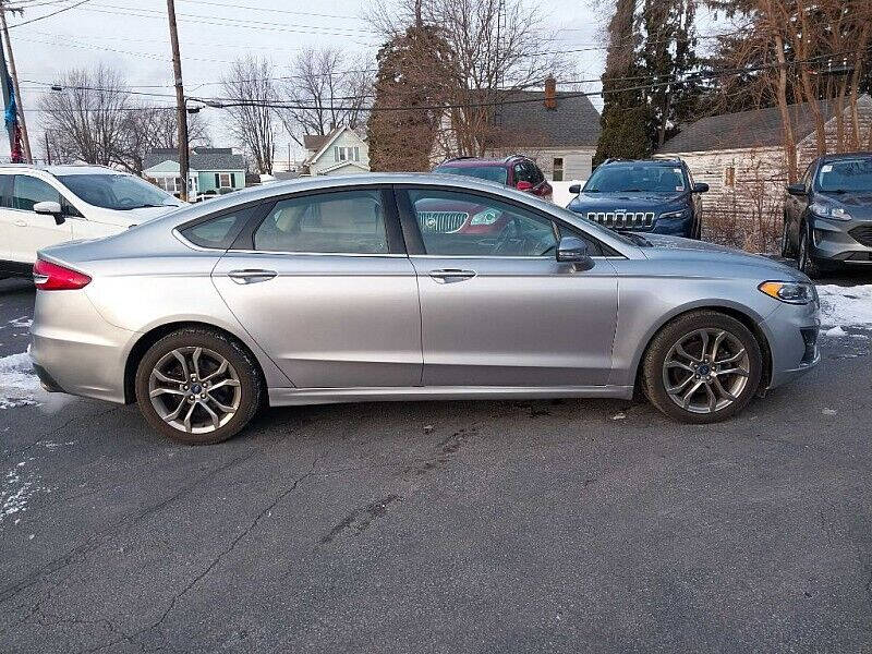 2020 Ford Fusion SEL