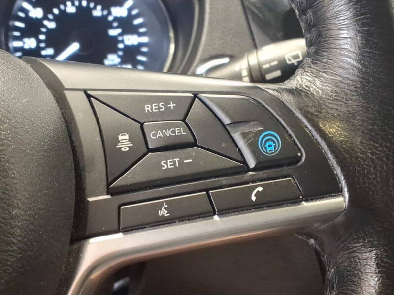 2019 Nissan Rogue S