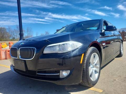 2012 BMW 5 Series for sale at Discovery Auto Sales in New Lenox IL