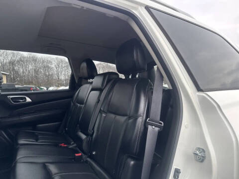 2017 Nissan Pathfinder