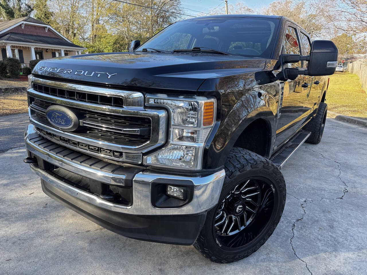2020 Ford F-250 Super Duty Lariat's photo