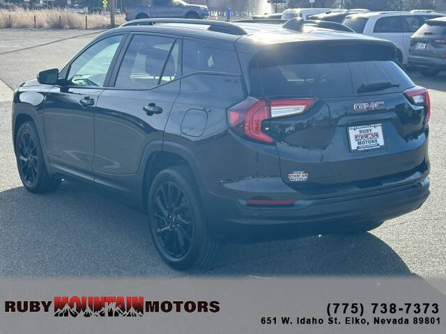 2024 GMC Terrain SLE