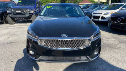 2017 Kia Cadenza Premium