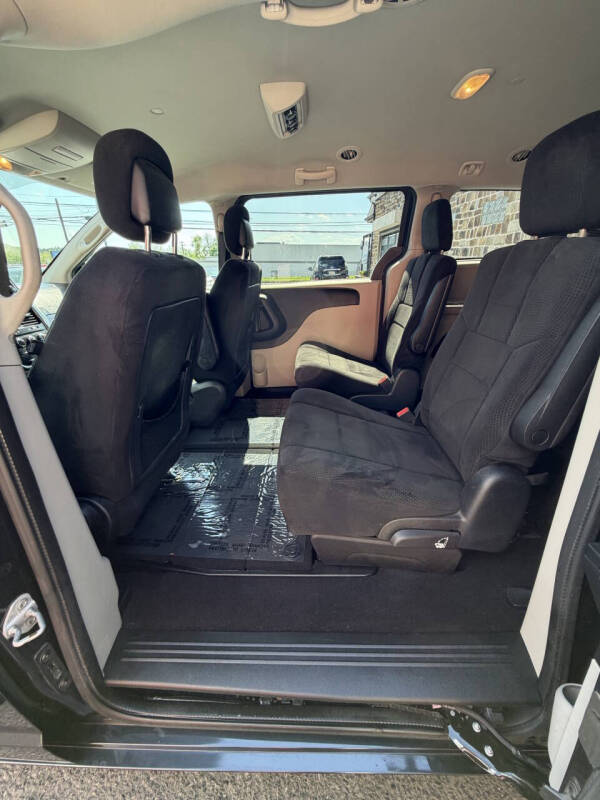 2013 Dodge Grand Caravan SE