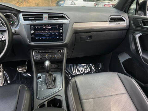 2021 Volkswagen Tiguan SE R-Line Black