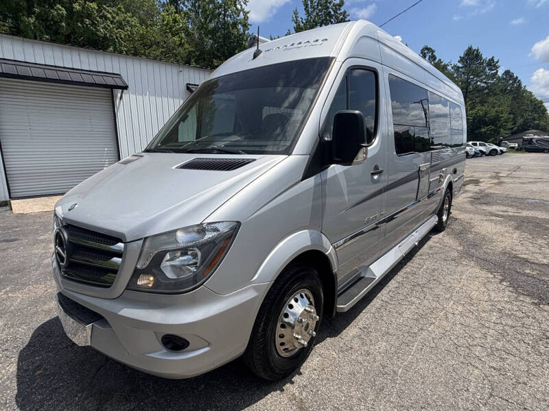 2015 Winnebago ERA BM170X