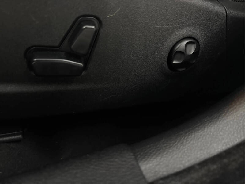 2011 Chrysler 300 Limited