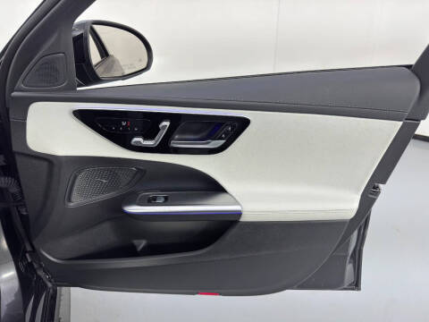 2022 Mercedes-Benz C-Class C 300