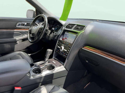 2017 Ford Explorer Limited