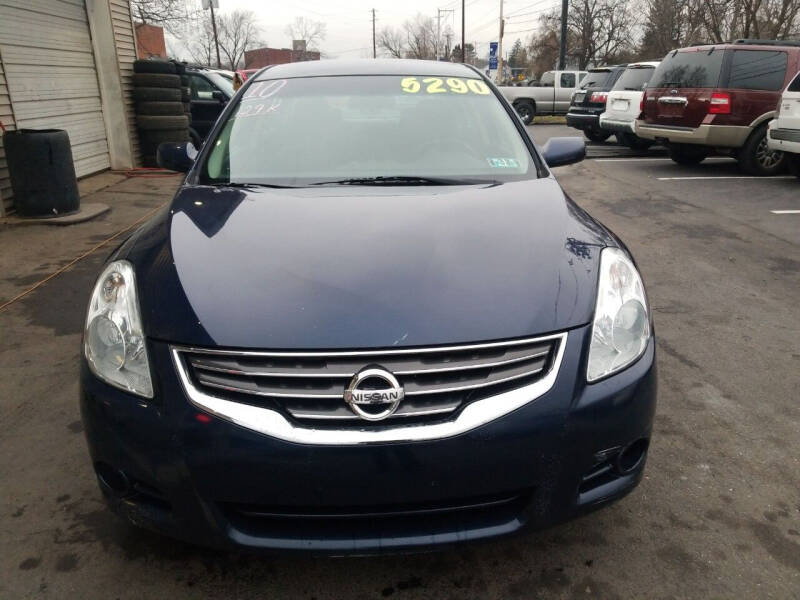 2010 Nissan Altima for sale at Roy's Auto Sales in Harrisburg PA