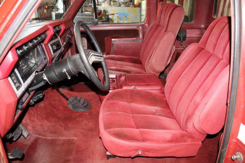 1985 Ford F-150 XLT Lariat