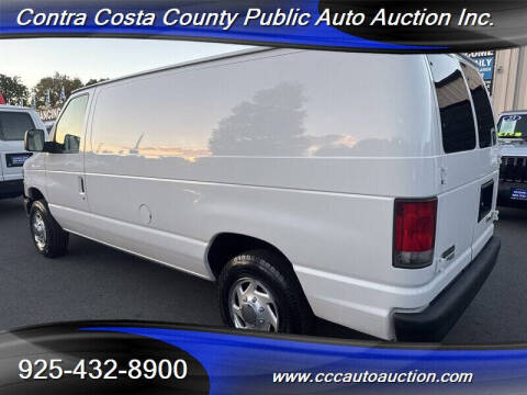 2014 Ford E-Series E-150