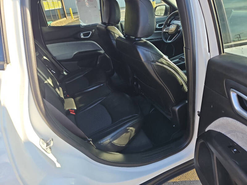 2023 Jeep Compass Latitude