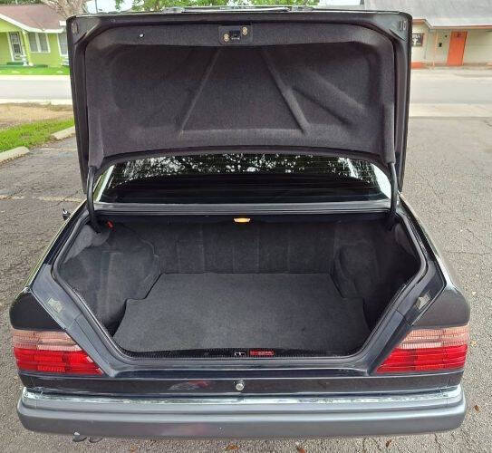 1994 Mercedes-Benz E-Class E 320