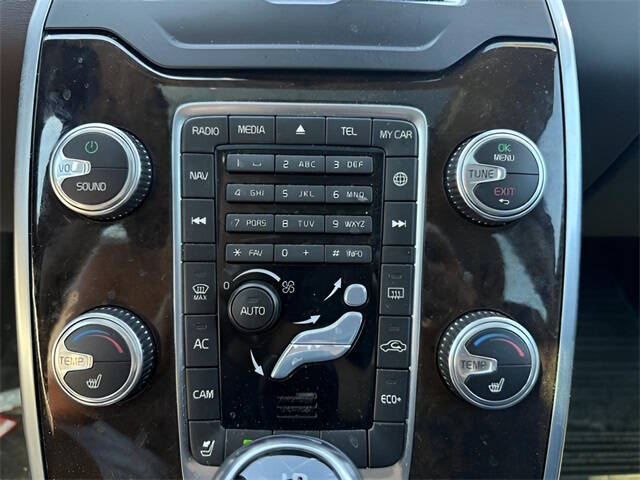 2016 Volvo XC70 T5 Drive-E Classic Premier