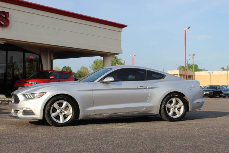 2017 Ford Mustang V6