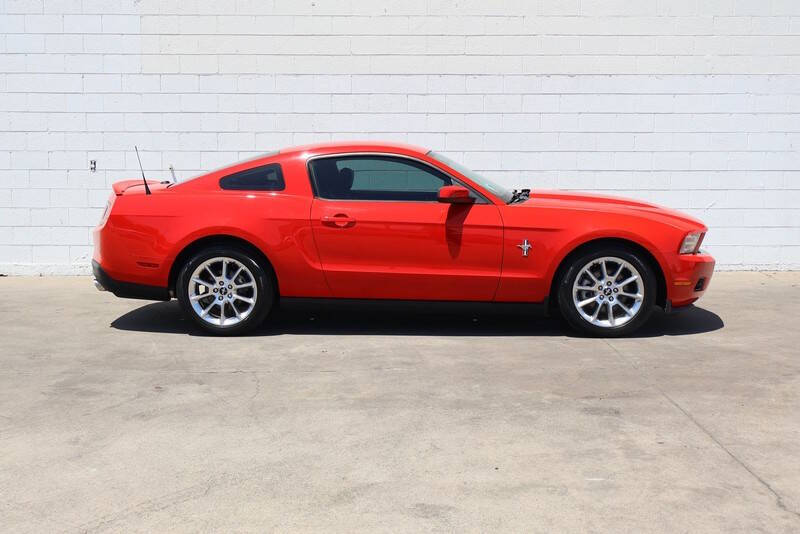 2011 Ford Mustang V6 Premium