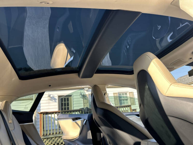 2014 Tesla Model S 60