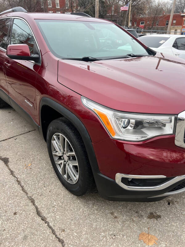 2017 GMC Acadia SLE-2