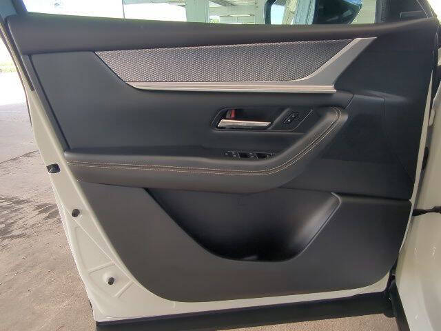 2025 Mazda CX-70 Plug-in Hybrid Premium Plus