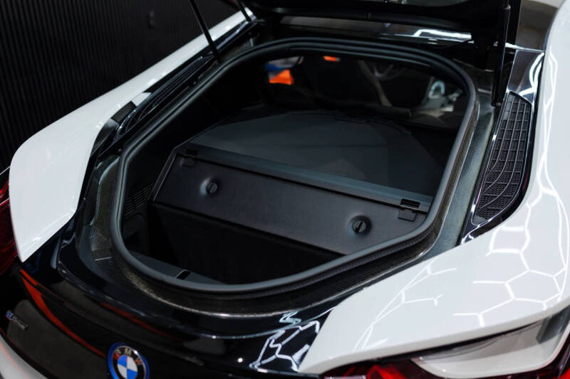 2015 BMW i8