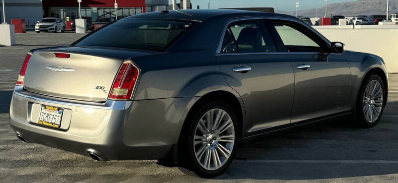 2011 Chrysler 300 C