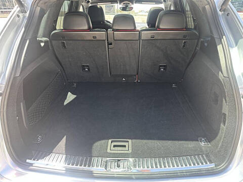 2016 Porsche Cayenne GTS