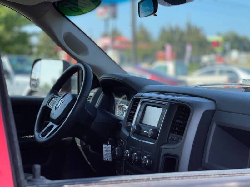 2018 RAM 1500 Express