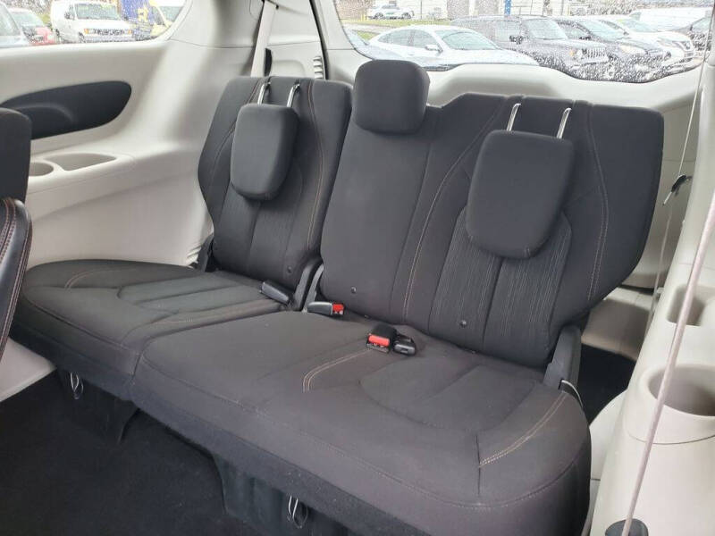 2018 Chrysler Pacifica Touring Plus