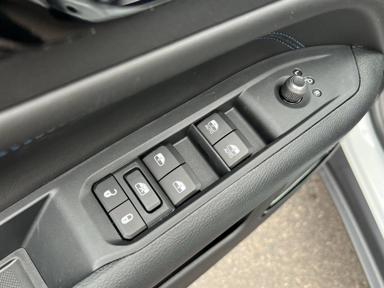 2025 Jeep Compass for sale at Victoria Auto Sales in Victoria, MN