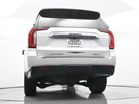 2022 GMC Yukon SLT