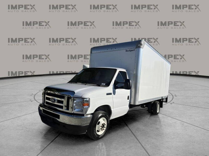 2024 Ford E-Series
