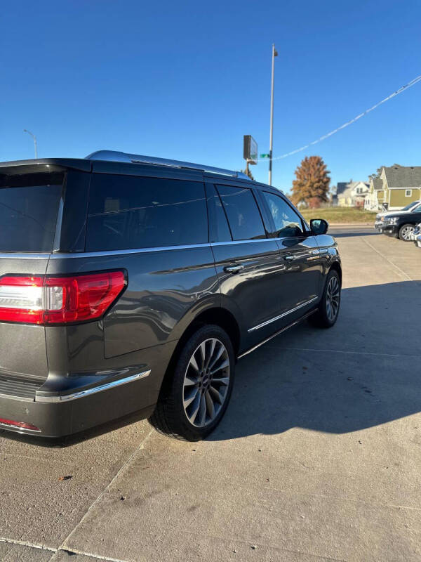 2018 Lincoln Navigator Select