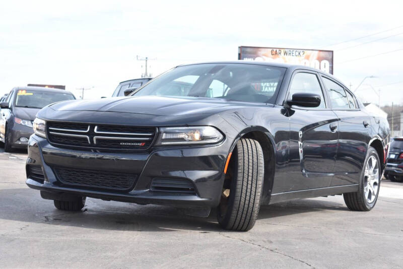 2017 Dodge Charger SE