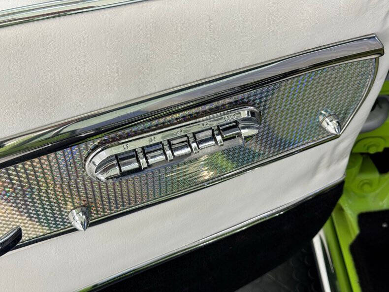 1962 Ford Thunderbird