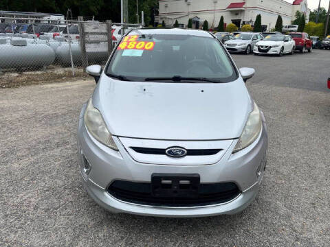 2012 Ford Fiesta SES