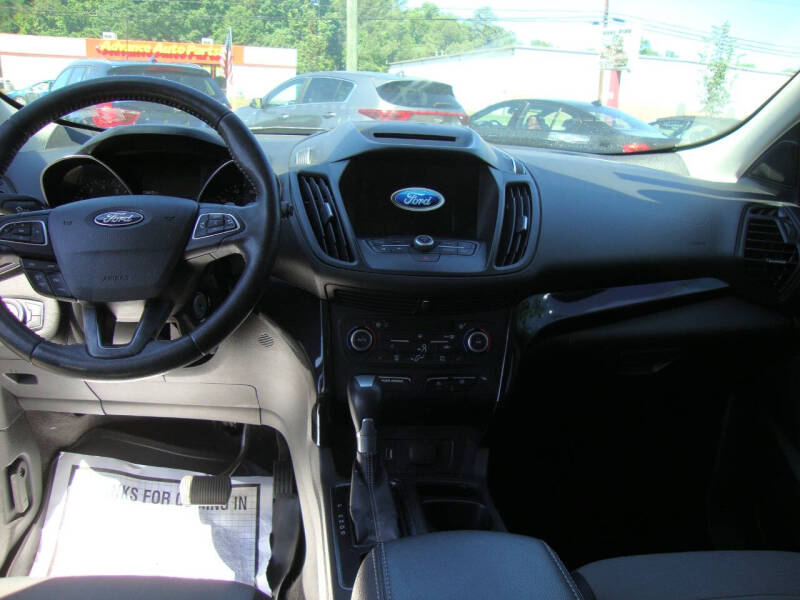 2018 Ford Escape SE