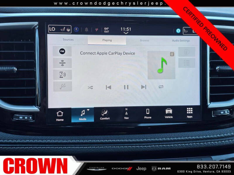 2024 Chrysler Pacifica Plug-In Hybrid Select