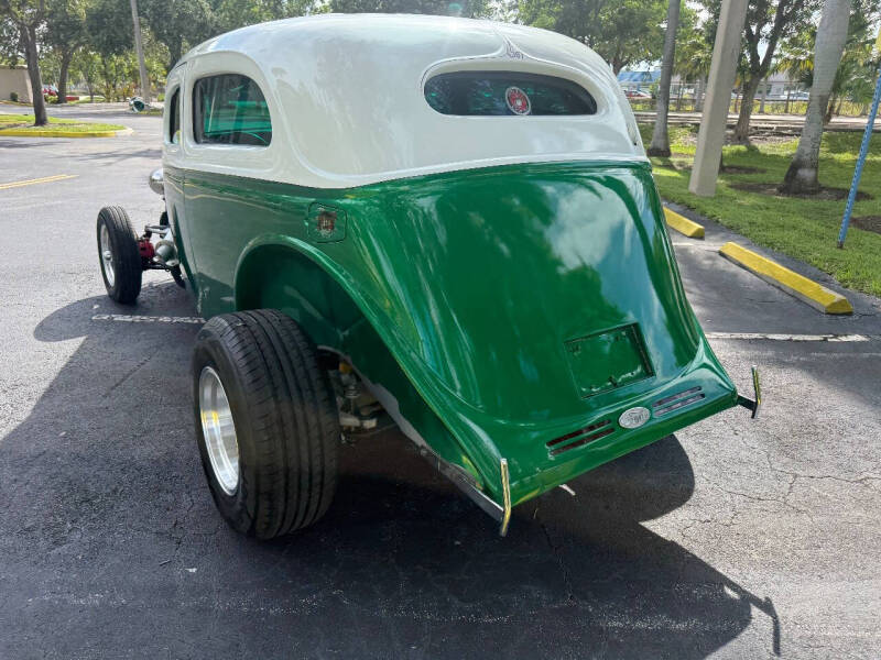 1936 Ford Slant back