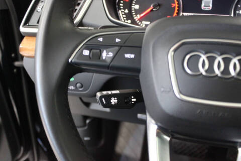 2023 Audi Q5 quattro Premium 40 TFSI