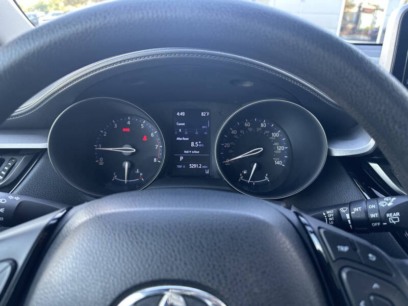 2020 Toyota C-HR XLE