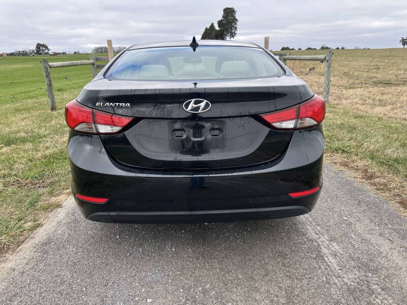 2015 Hyundai Elantra SE