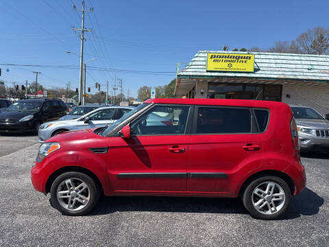 2011 Kia Soul +