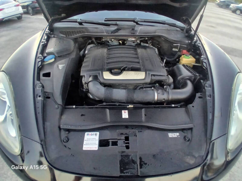 2011 Porsche Cayenne Tiptronic