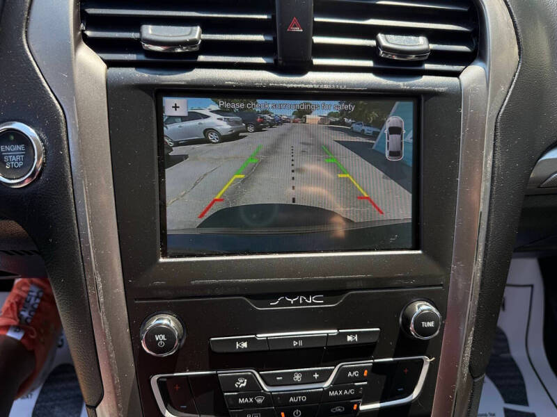 2019 Ford Fusion Hybrid SE