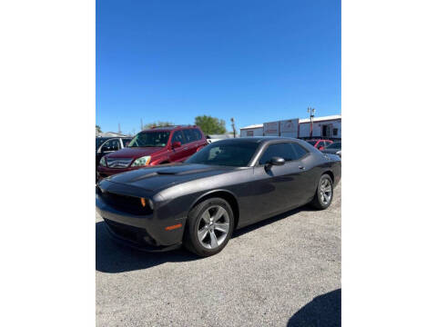 2016 Dodge Challenger SXT