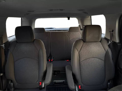 2015 GMC Acadia SLE-2