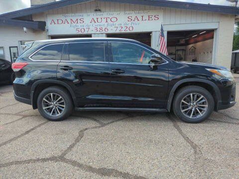 2017 Toyota Highlander SE